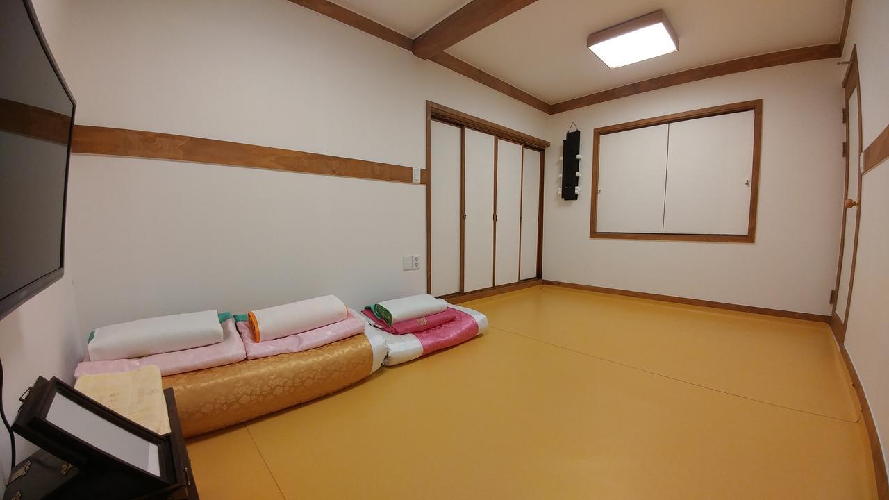 Sohyundang Guesthouse Seoul Bagian luar foto